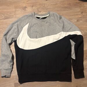 Nike Men's Gray, Black, and White Crewneck Sweater size L
